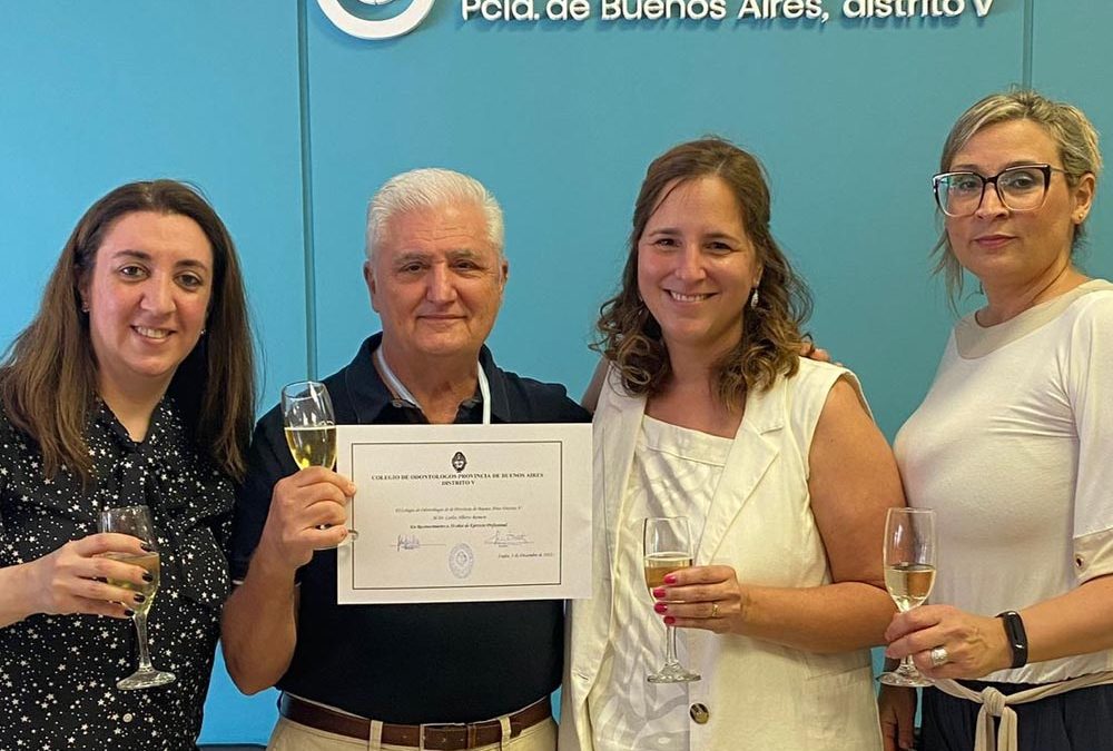 Reconocimiento al Dr Carlos Romera